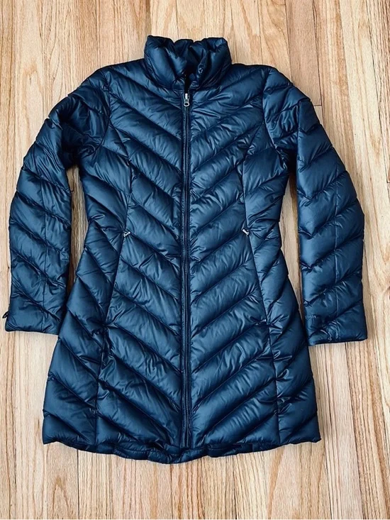 Patagonia long Women's Dark Blue Jacket women’s size Xs - Picture 7 of 12